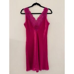 Delicates Vintage Magenta Pink Satin Lace Trim Nightgown Chemise Small Coquette